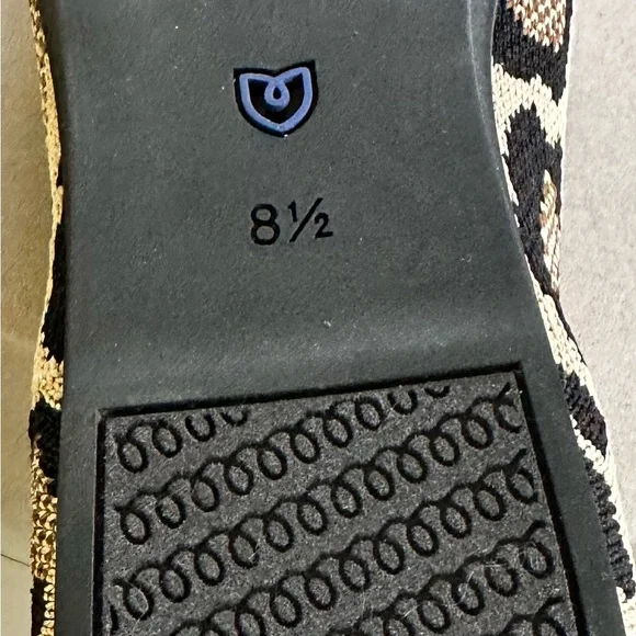 Size 8.5 Rothy’s The Flat Desert Cat Print - Picture 4 of 4